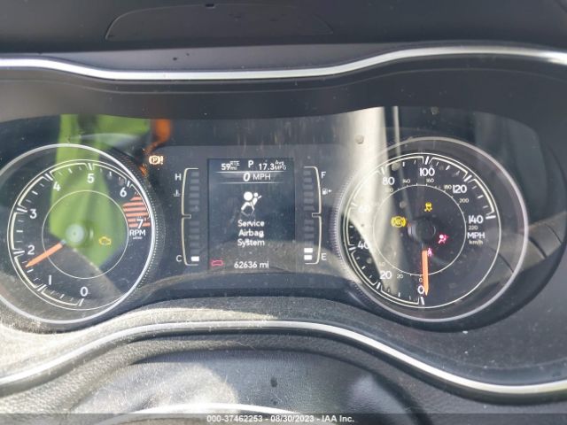 1C4PJLLB8KD332693 Jeep Cherokee Latitude Plus