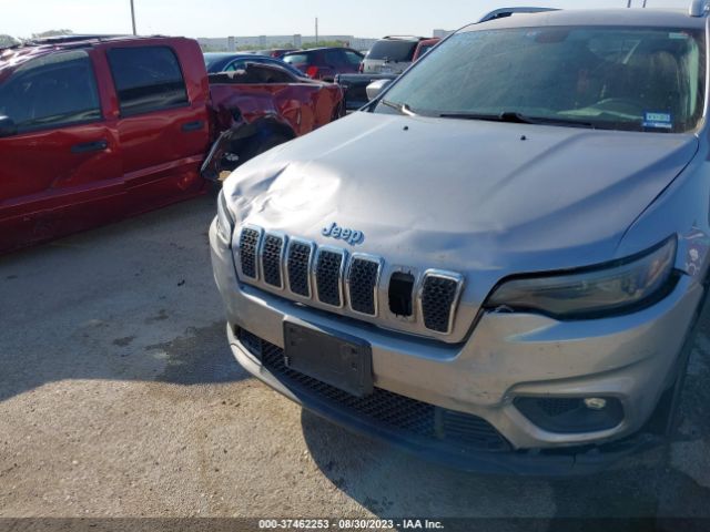 1C4PJLLB8KD332693 Jeep Cherokee Latitude Plus