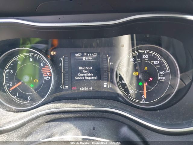 1C4PJLLB8KD332693 Jeep Cherokee Latitude Plus