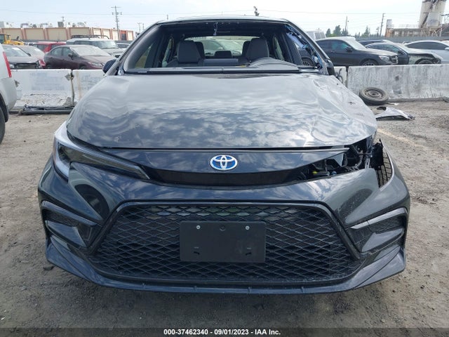 Toyota Corolla Hybrid 2023 JTDBCMFEXP3017889 Image 13