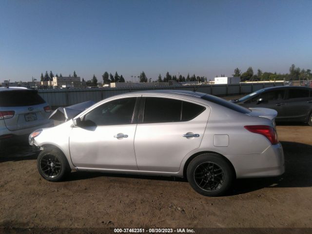 3N1CN7AP1KL876748 Nissan Versa Sedan Sv