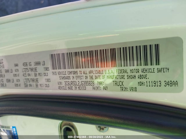 3C6UR5DL2JG395828 RAM 2500 Slt