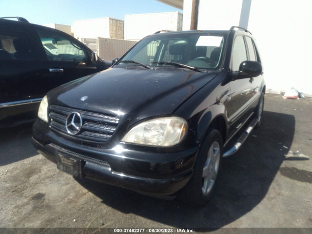 2000 MERCEDES-BENZ M-CLASS VIN: 4JGAB54E6YA165635