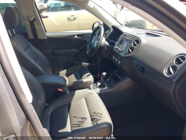 WVGAV3AX9EW522497 Volkswagen Tiguan Sel