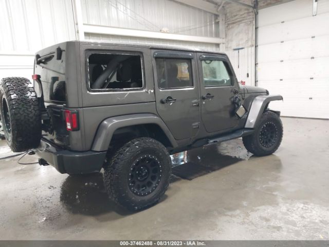 1C4BJWEG5HL661712 Jeep Wrangler Unlimited Sahara