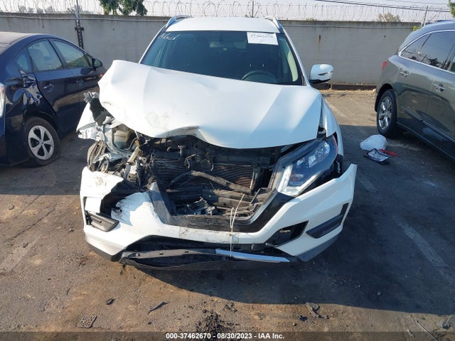 2017 NISSAN ROGUE SV VIN: KNMAT2MT4HP526873
