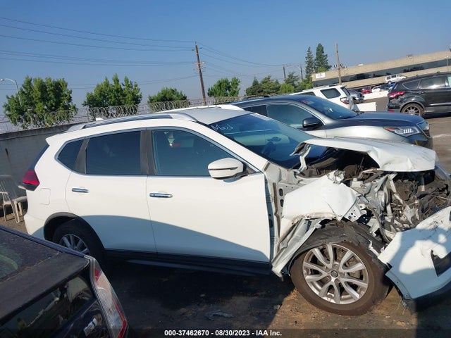 2017 NISSAN ROGUE SV VIN: KNMAT2MT4HP526873
