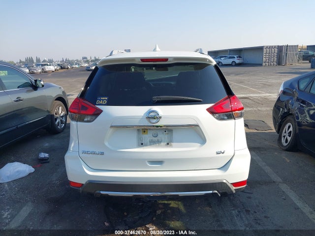 2017 NISSAN ROGUE SV VIN: KNMAT2MT4HP526873