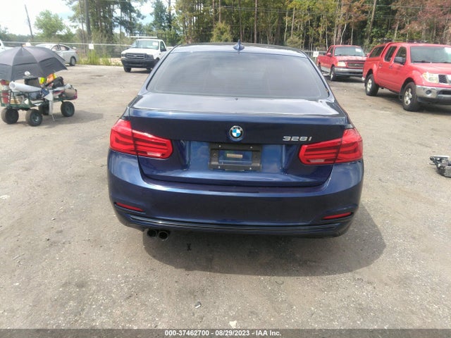 BMW 3 Series 328i 2016 WBA8E9G5XGNU30042 Image 17
