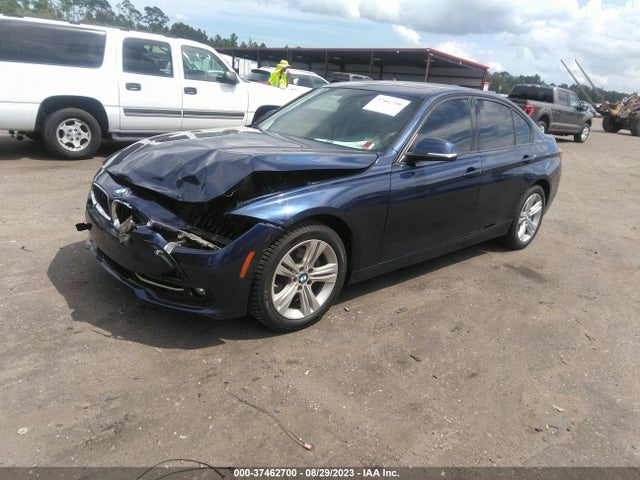 BMW 3 Series 328i 2016 WBA8E9G5XGNU30042 Image 2