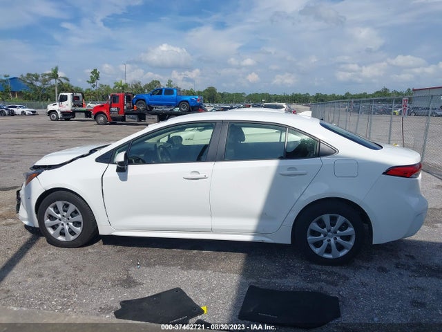 Toyota COROLLA LE 2022 JTDEPMAE2N3022252 Image 6