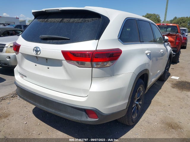 Toyota Highlander Le 2019 5TDZARFH9KS042107 Image 4