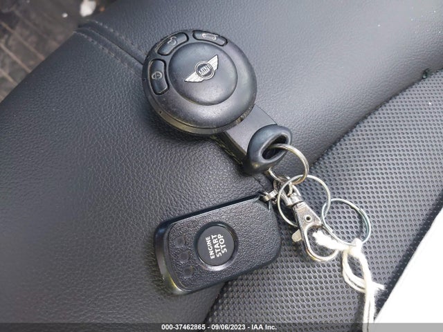 2011 MINI COOPER COUNTRYMAN WMWZC3C53BWL78639 Photo 10