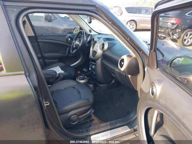 2011 MINI COOPER COUNTRYMAN WMWZC3C53BWL78639 Photo 4