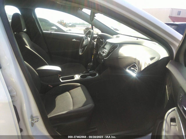 Chevrolet CRUZE LT 2019 1G1BE5SM1K7146336 Image 5