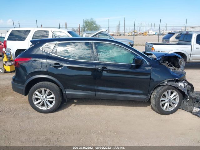 JN1BJ1CP7KW524995 Nissan Rogue Sport S