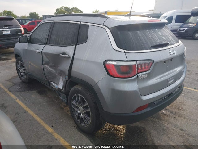 2019 JEEP COMPASS LATITUDE W/SUN/WHEEL PKG VIN: 3C4NJCBB0KT676876