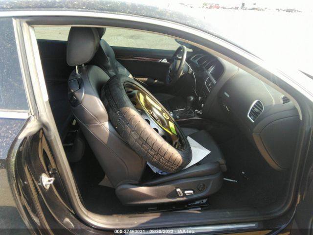 WAULFAFR9EA068903 Audi A5 2.0t Premium