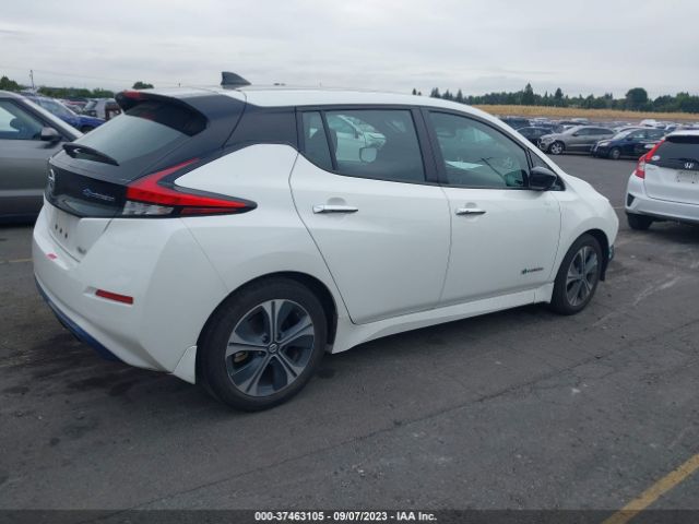 1N4AZ1CP1KC303112 Nissan LEAF SV