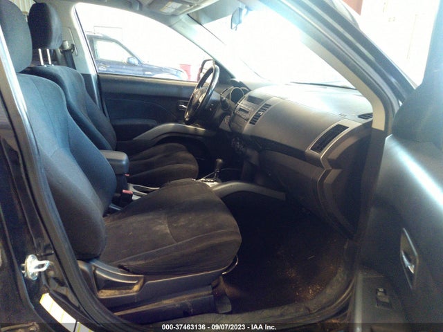 2009 MITSUBISHI OUTLANDER ES VIN: JA4LT21W39Z005487