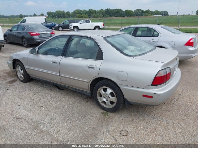 1997 HONDA ACCORD SDN SPECIAL EDITION VIN: 1HGCD5602VA259372