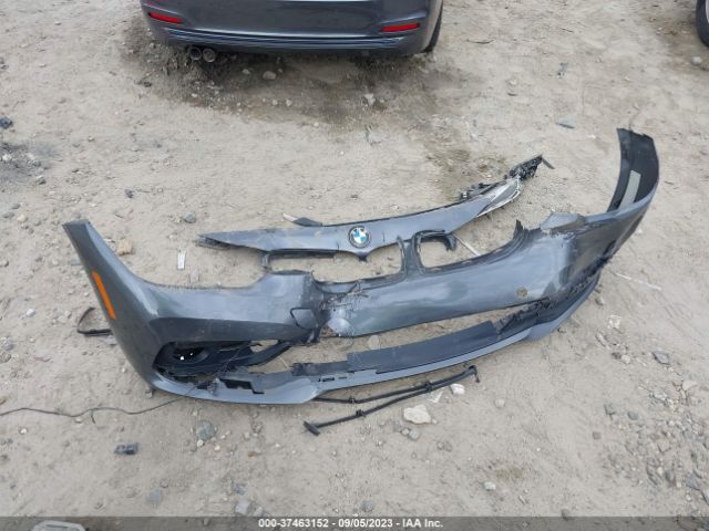 WBA8B9C53JEE81827 BMW 3 Series 330i