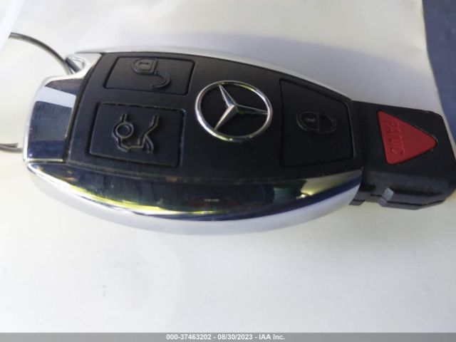 55SWF4JB9GU117585 Mercedes-Benz C-class C 300