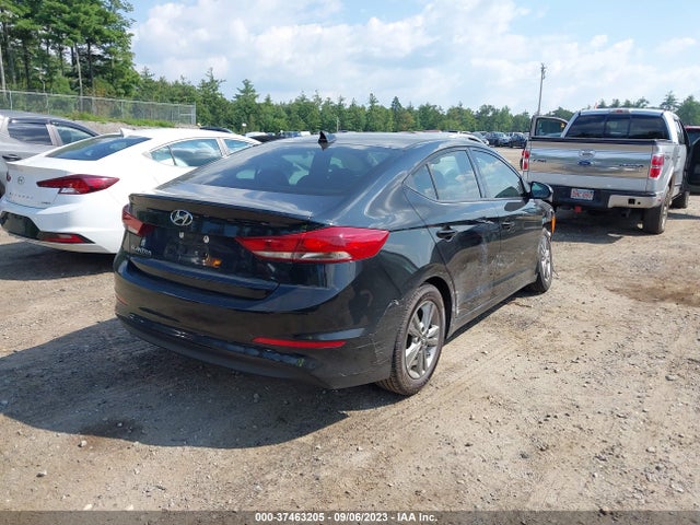 Hyundai Elantra Value Edition 2017 5NPD84LF6HH136763 Image 4