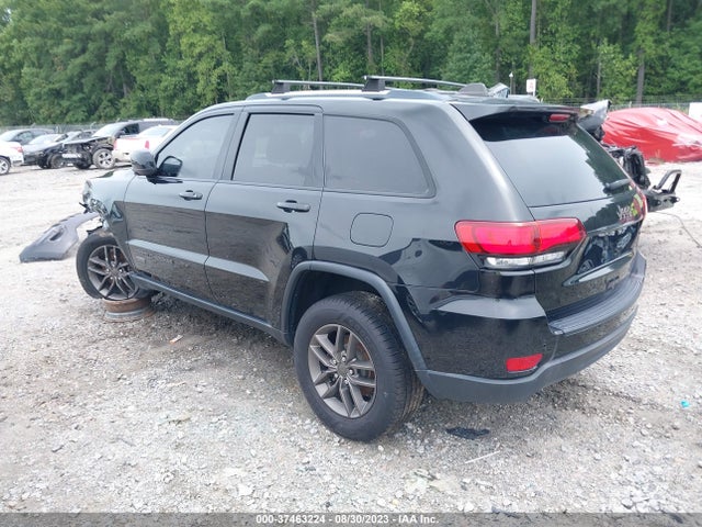 1C4RJEAG9GC339670 Jeep Grand Cherokee 75th Anniversary