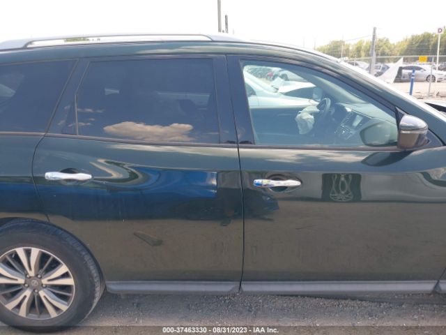 5N1DR2MN6KC588489 Nissan Pathfinder Sv