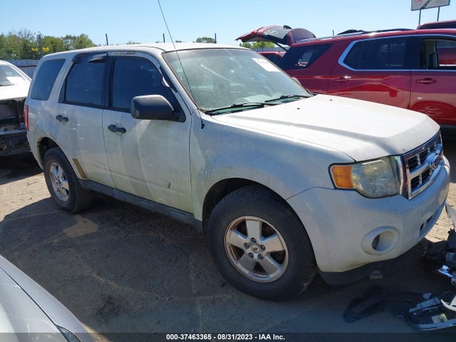 2011 FORD ESCAPE XLS VIN: 1FMCU0C70BKB09975