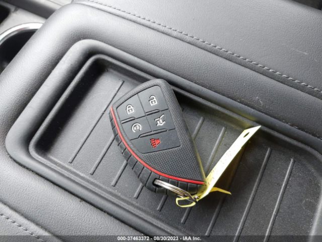 1GKS2FKD9NR118271 GMC Yukon Xl Sle