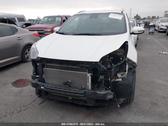 KNDP63AC2M7870692 KIA SPORTAGE S