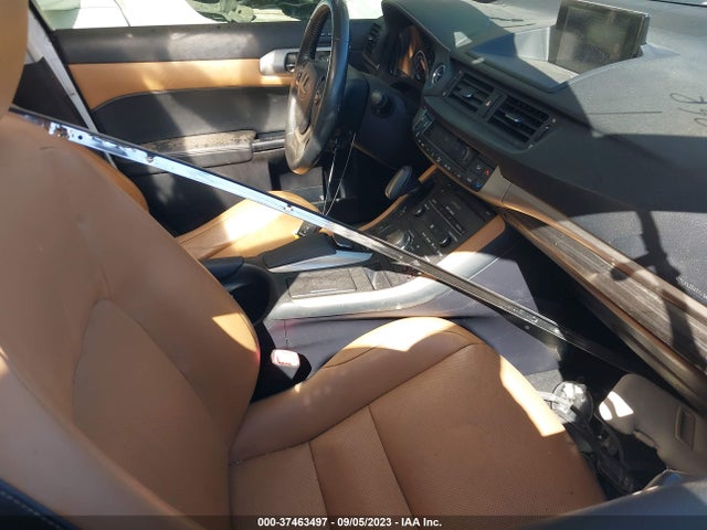 JTHKD5BH3E2208669 Lexus Ct 200h Hybrid