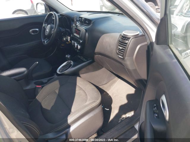 KNDJP3A57F7810074 KIA SOUL +