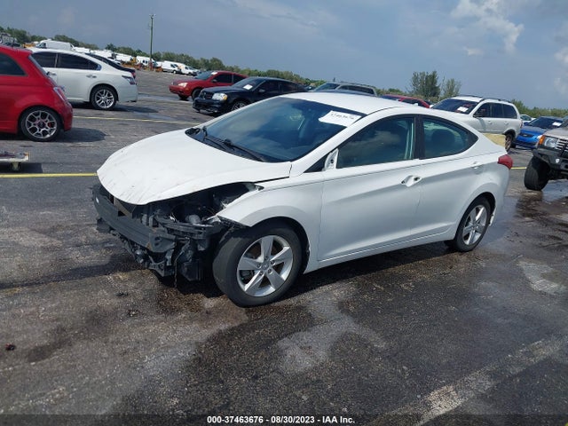 2013 HYUNDAI ELANTRA GLS VIN: 5NPDH4AE1DH441107