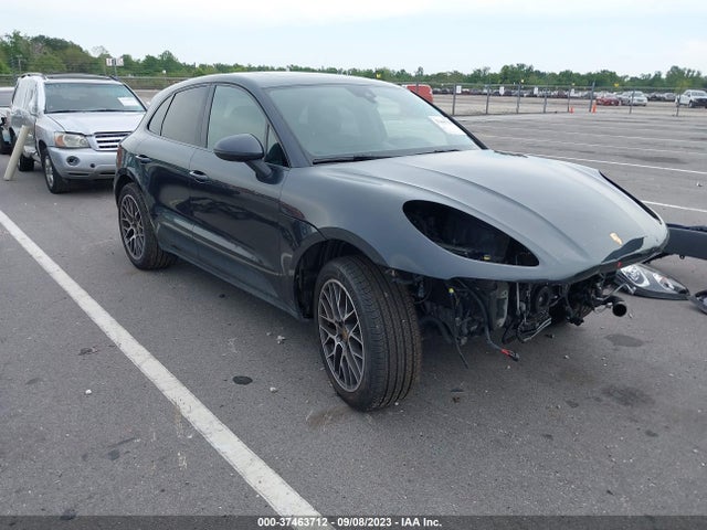 2018 PORSCHE MACAN WP1AA2A53JLB20526 Photo 0