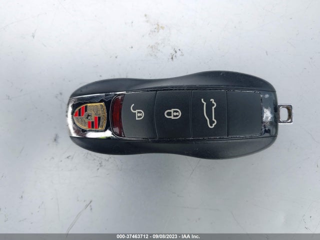 2018 PORSCHE MACAN WP1AA2A53JLB20526 Photo 10