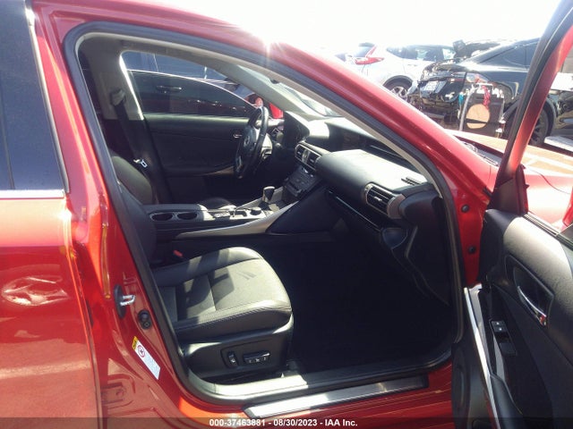 JTHBA1D22G5011035 Lexus IS 200T
