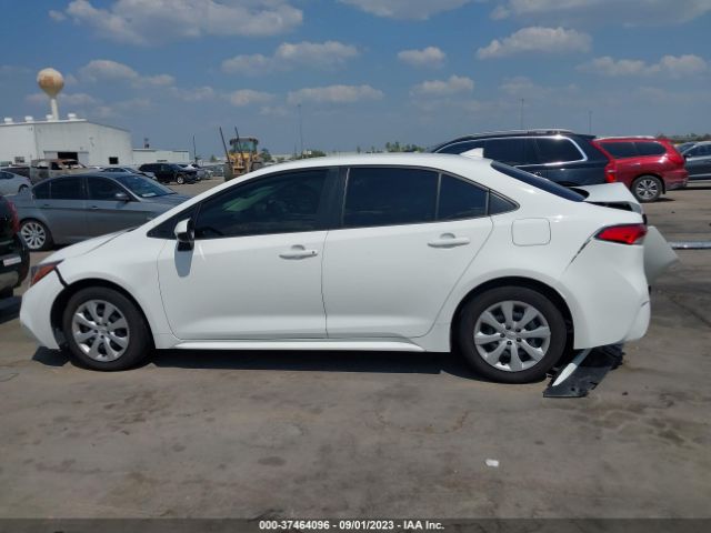 JTDEPMAE7NJ193333 Toyota COROLLA LE