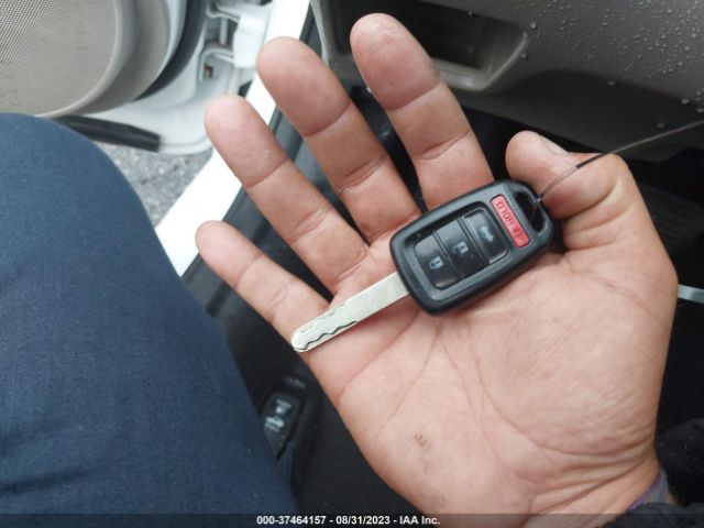 19XFB2F56FE267355 Honda Civic Sedan Lx