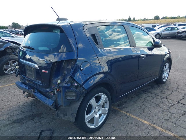 Chevrolet SONIC LTZ 2016 1G1JE6SB4G4147540 Image 11