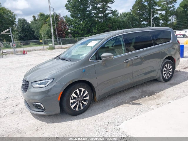 Chrysler Pacifica Hybrid Touring L 2022 2C4RC1L78NR121076 Image 2