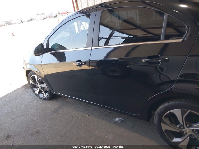 Chevrolet Sonic Premier 2018 1G1JF5SBXJ4105534 Image 14