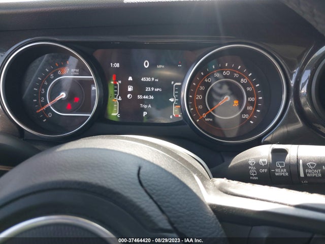 1C4HJXDN2LW120866 Jeep Wrangler Unlimited Sport Altitude