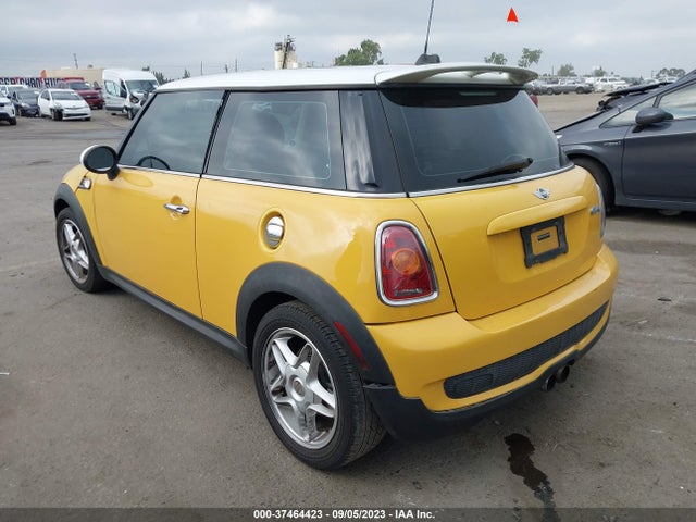 2009 MINI COOPER HARDTOP WMWMF73569TW80768 Photo 2