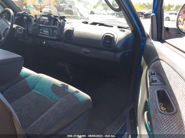 1998 DODGE RAM 1500 VIN: 3B7HC13Y4WG207884