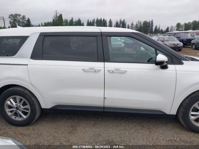KNDNB4H30N6131973 KIA Carnival Lx