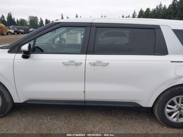 KNDNB4H30N6131973 KIA Carnival Lx