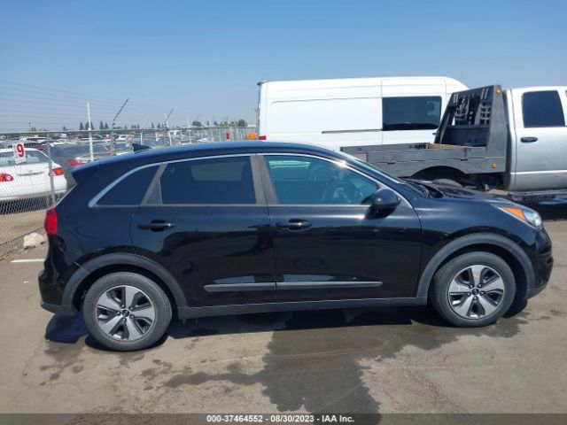 KNDCB3LC4H5056939 KIA NIRO FE